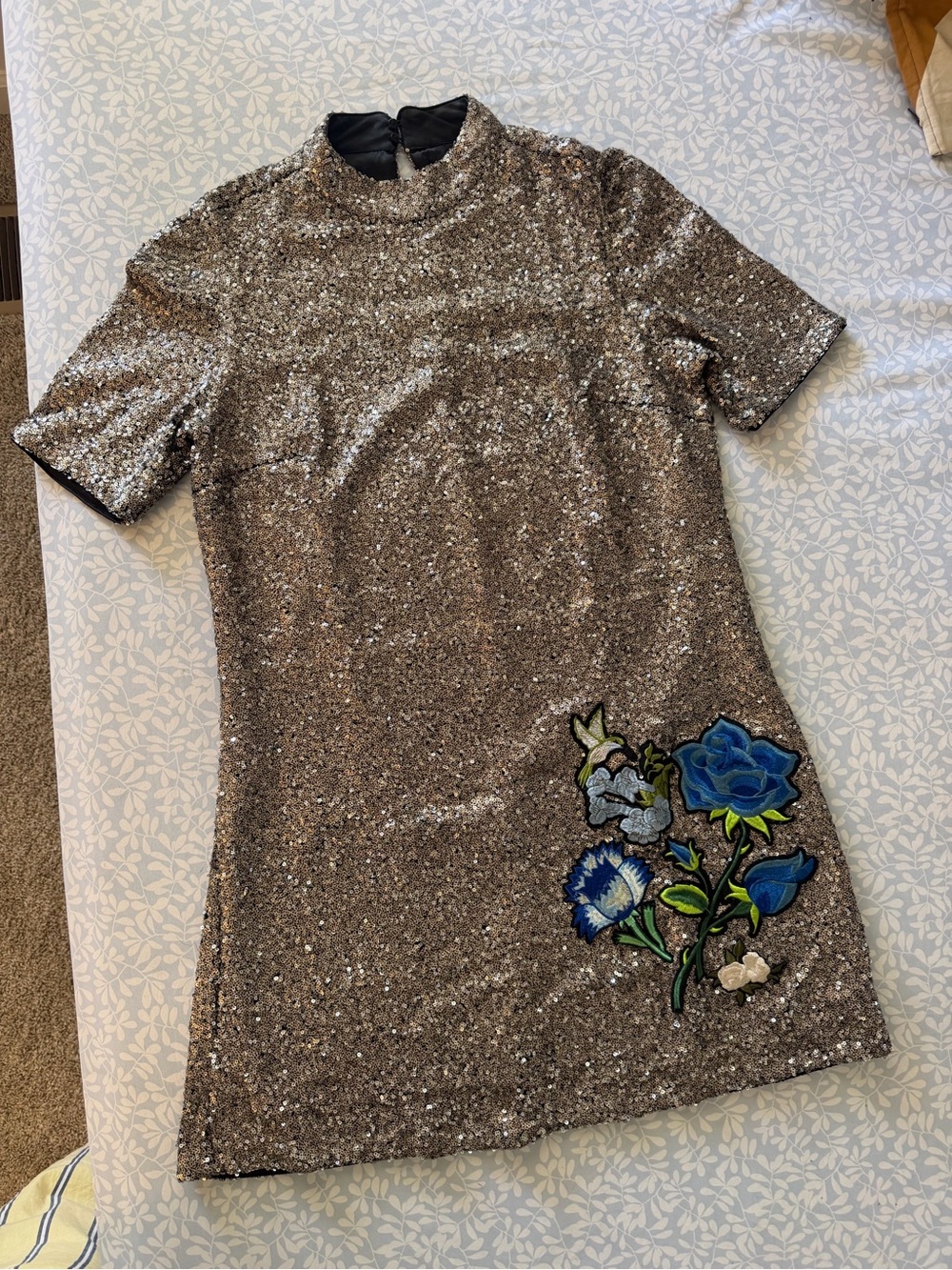 KAZO Gold Sequined Keyhole Back dress